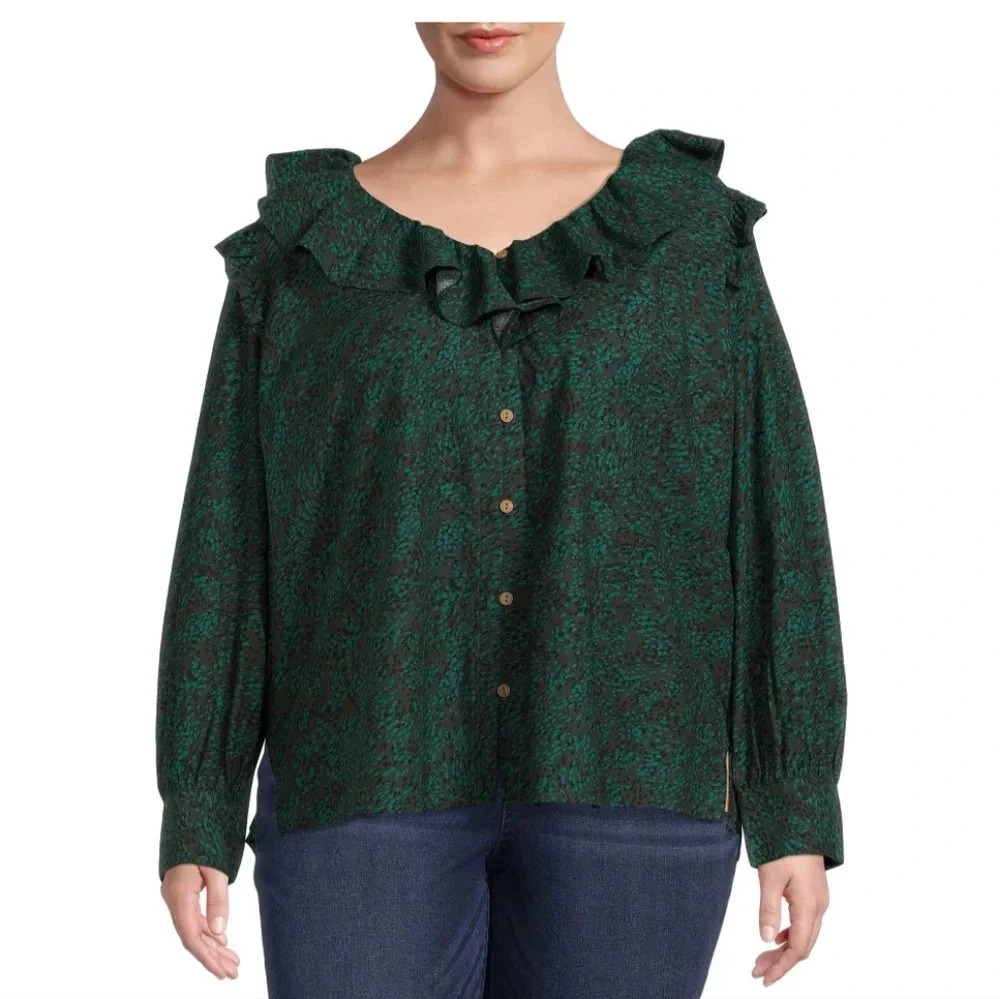 Women's Size 3X (24W-26W) Plus Long Sleeve Ruffle Top NWT